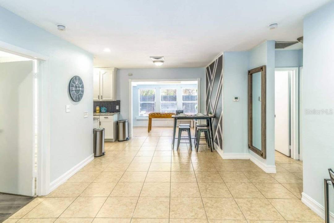 Image 13 of 32 For 2917 Stetson Street