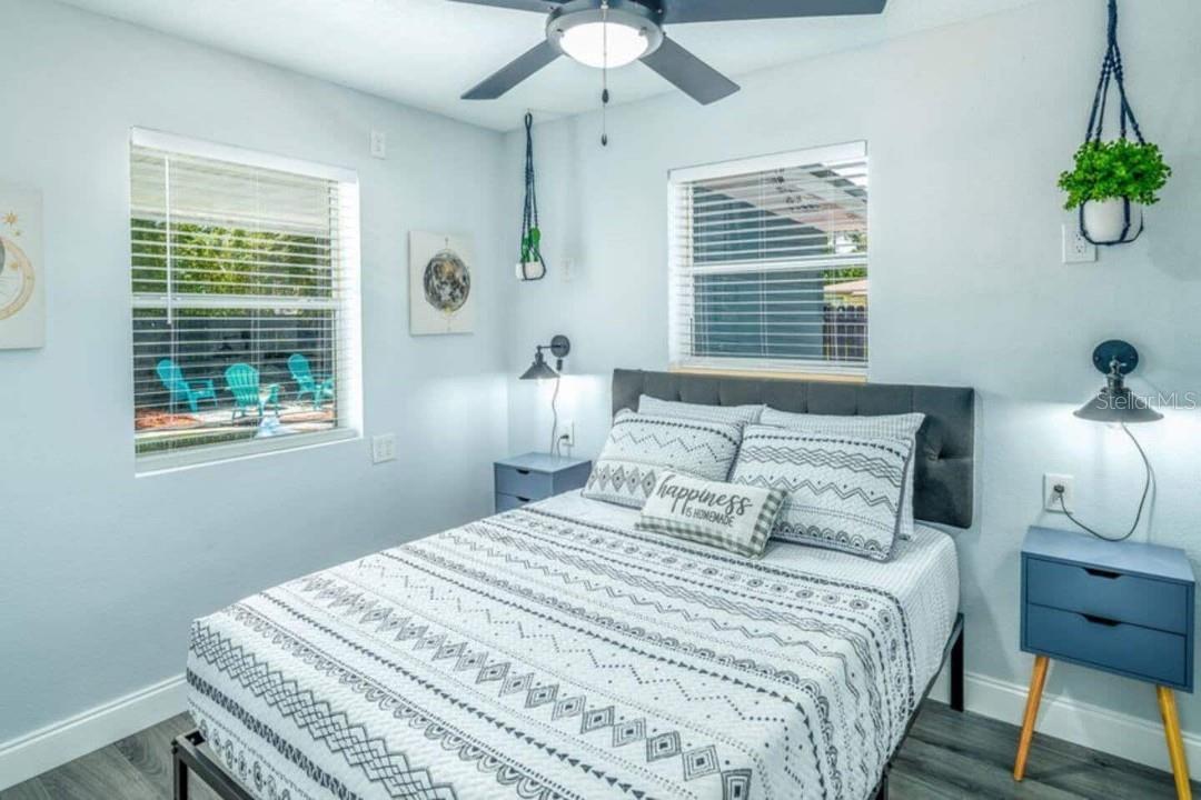 Image 18 of 32 For 2917 Stetson Street