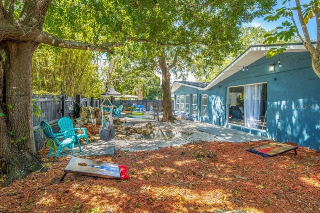 Image 29 of 32 For 2917 Stetson Street