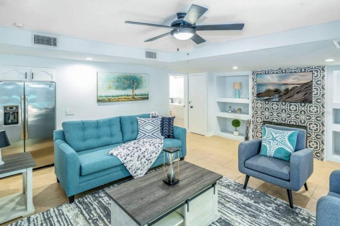 Image 4 of 32 For 2917 Stetson Street