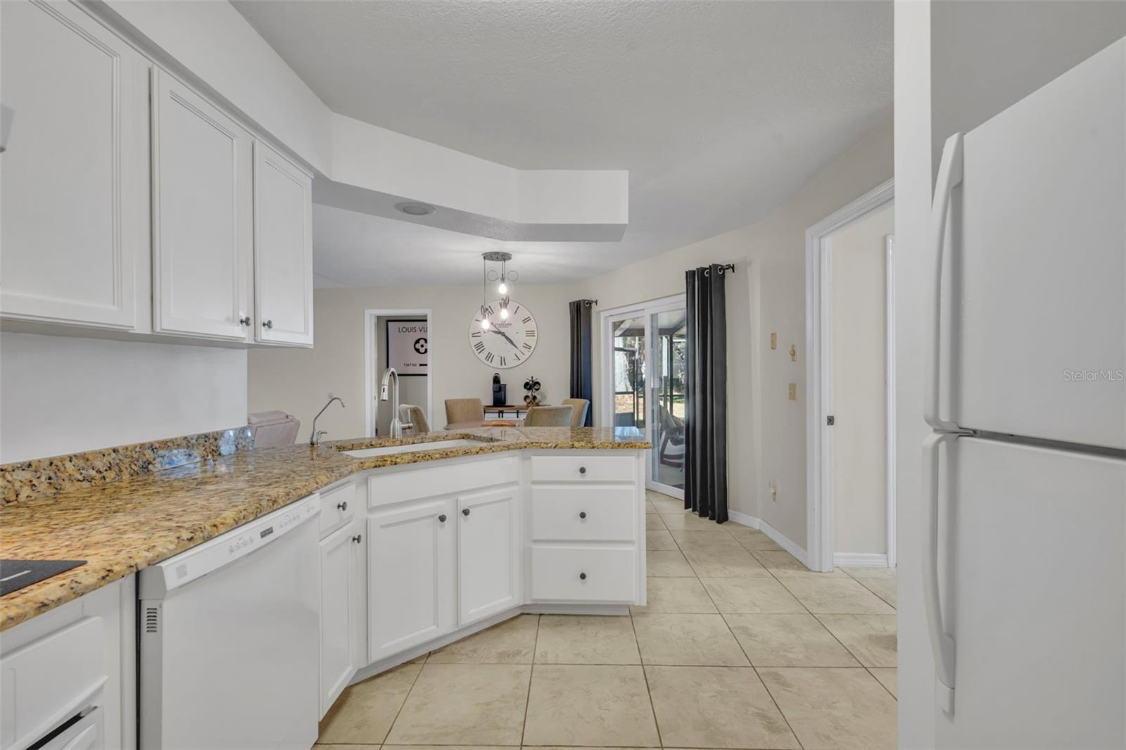 Listing photo id 20 for 3158 Whisper Wind Drive