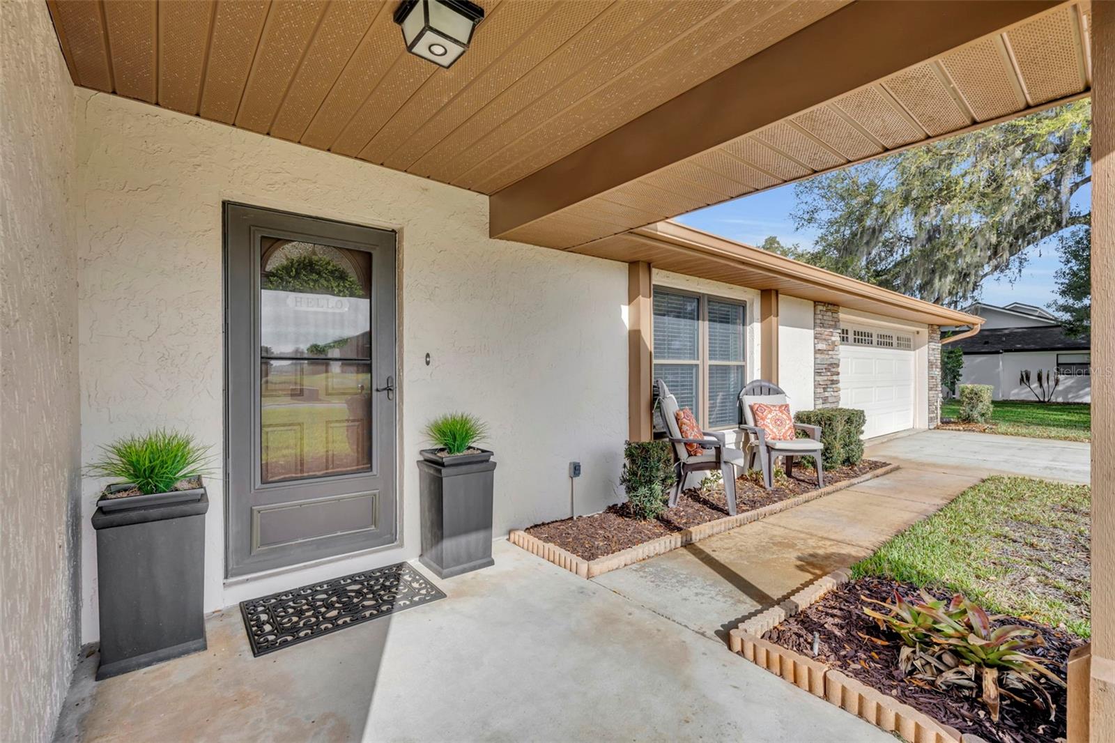 Listing photo id 1 for 3158 Whisper Wind Drive