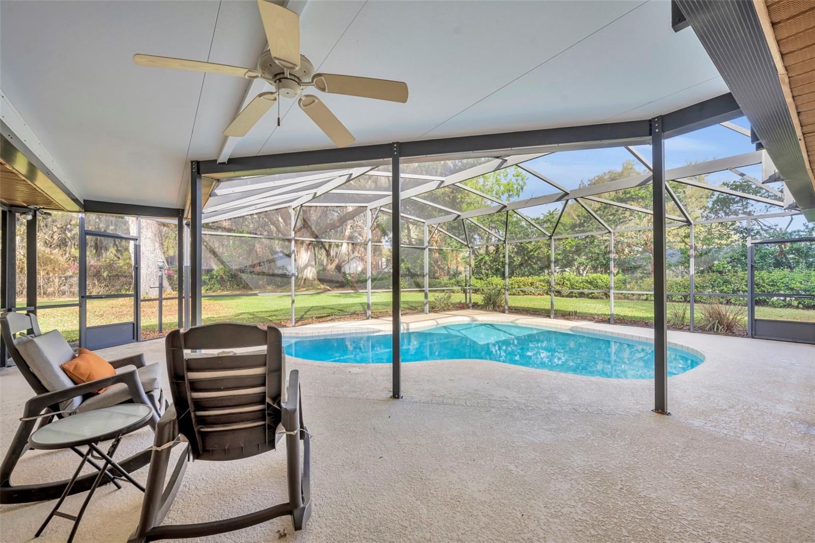 Listing photo id 30 for 3158 Whisper Wind Drive