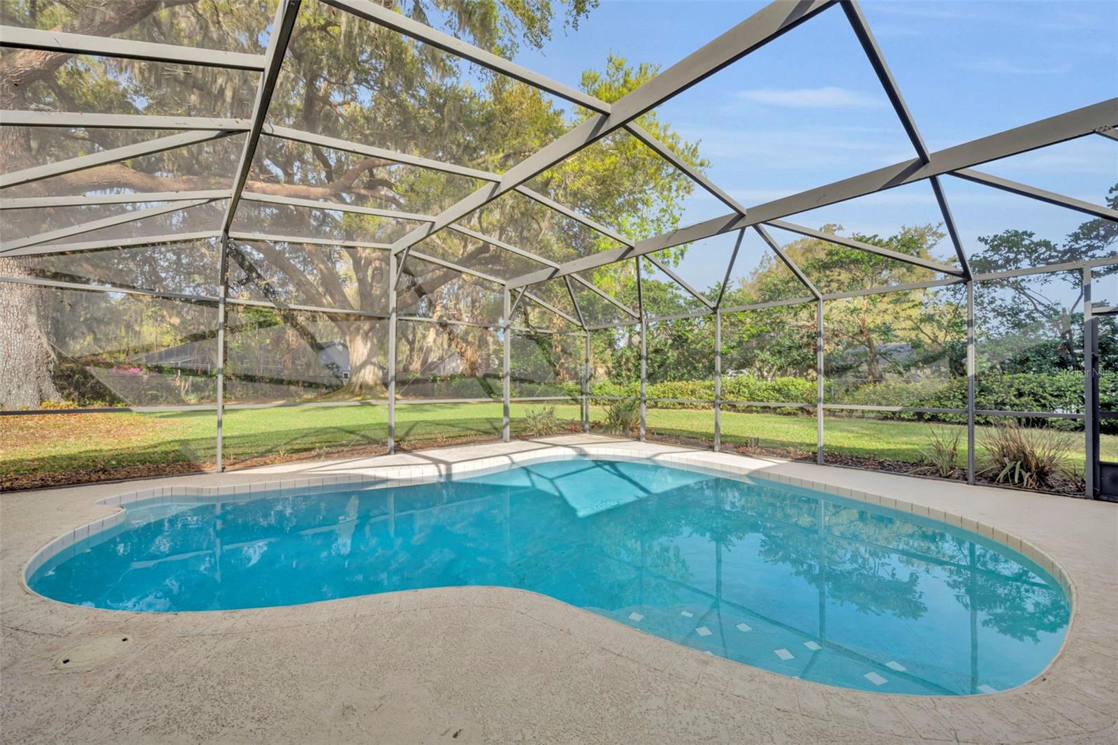 Listing photo id 31 for 3158 Whisper Wind Drive