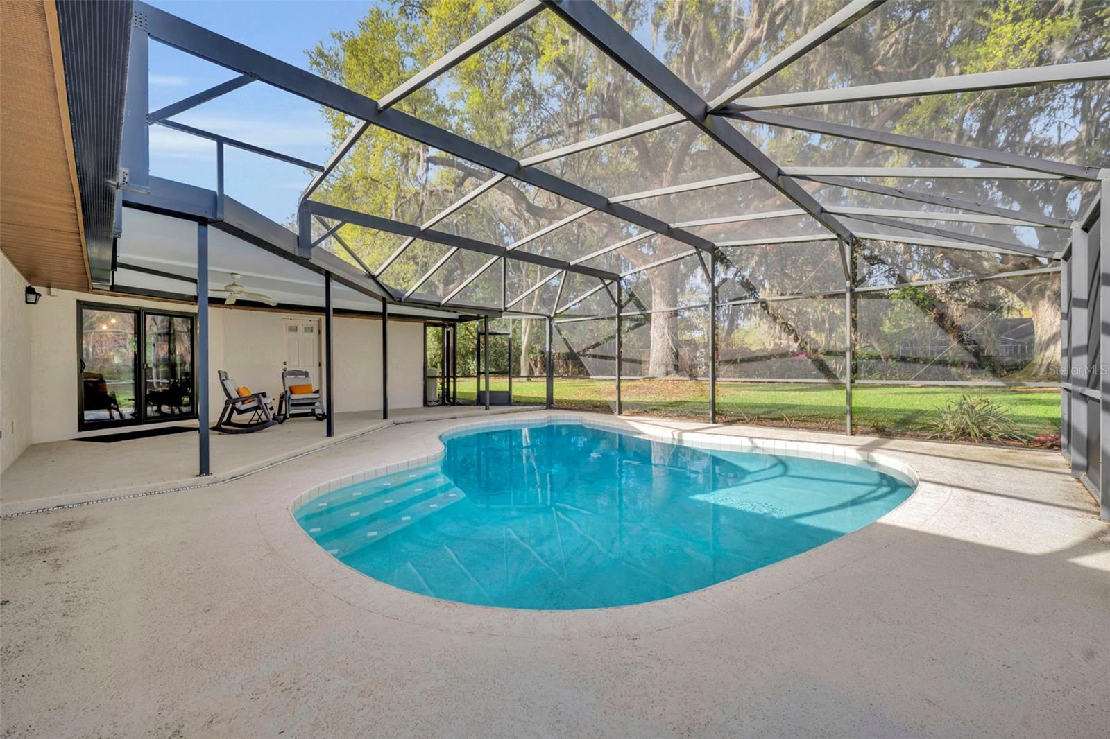 Listing photo id 32 for 3158 Whisper Wind Drive