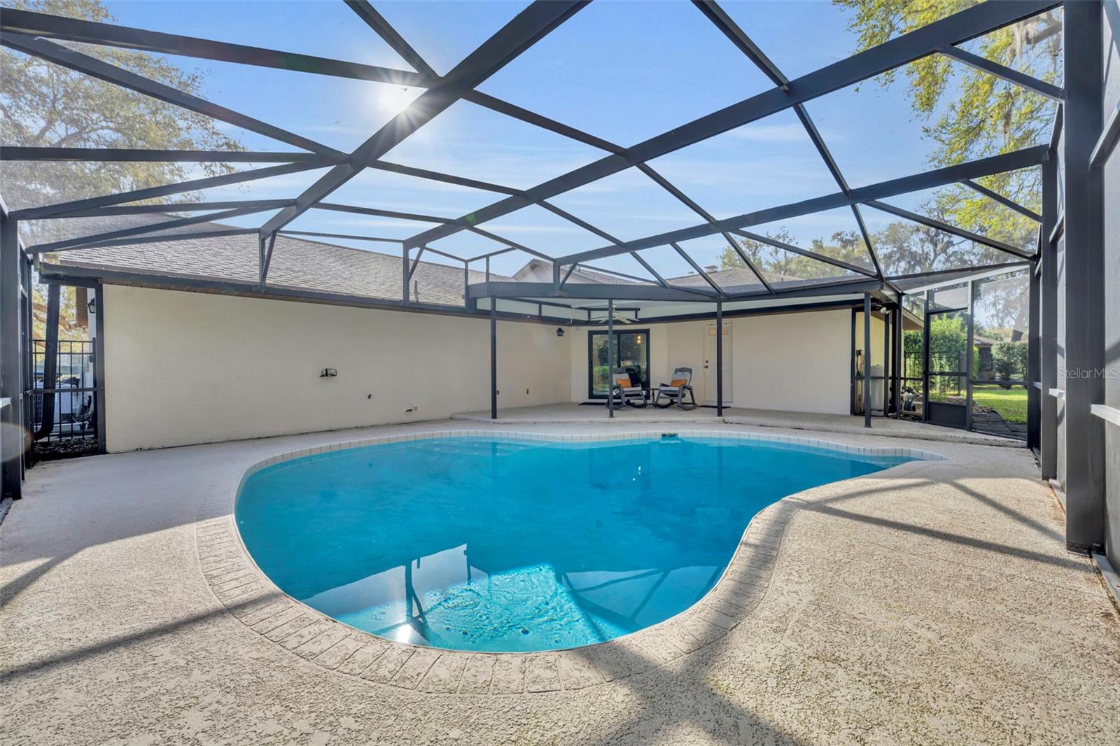 Listing photo id 33 for 3158 Whisper Wind Drive