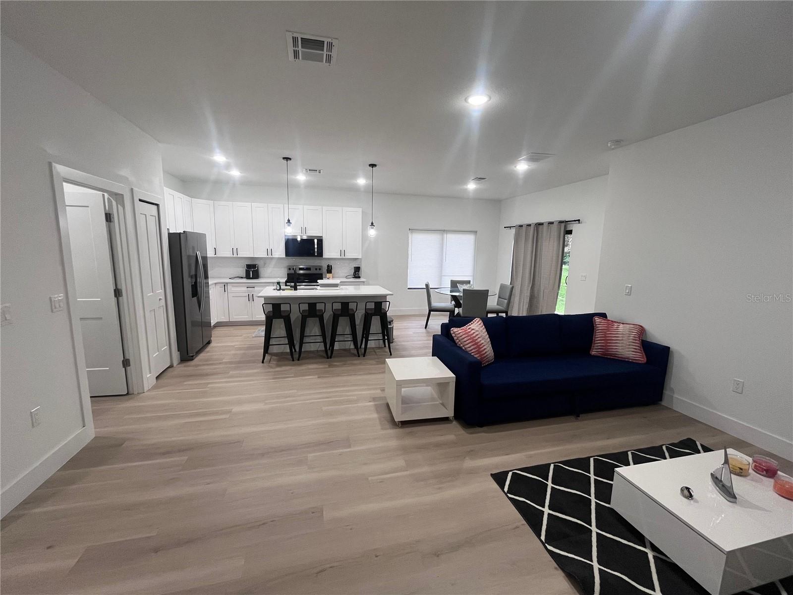 Image 10 of 24 For 2816 Silas Avenue