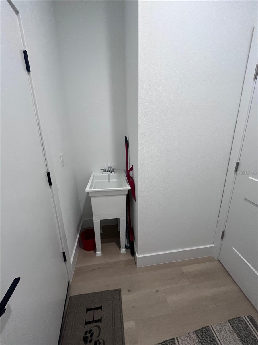 Image 20 of 24 For 2816 Silas Avenue