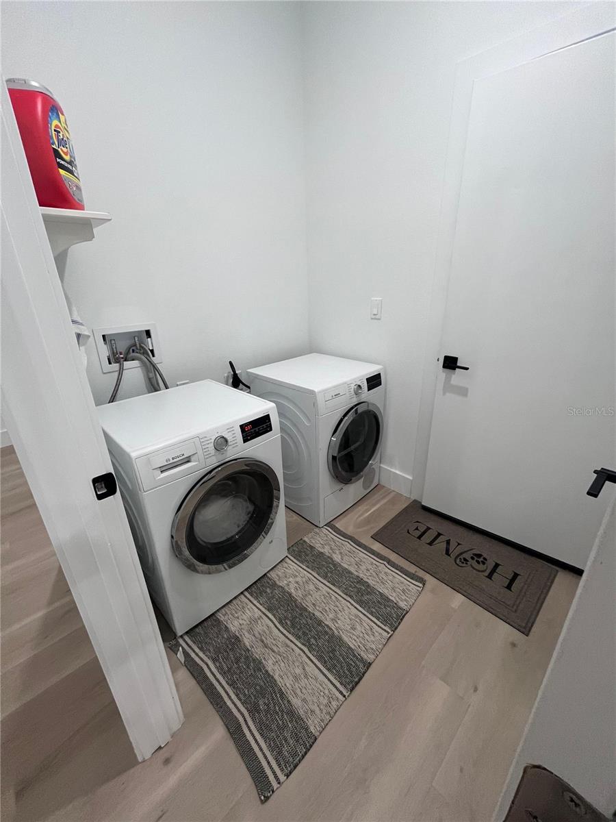 Image 21 of 24 For 2816 Silas Avenue