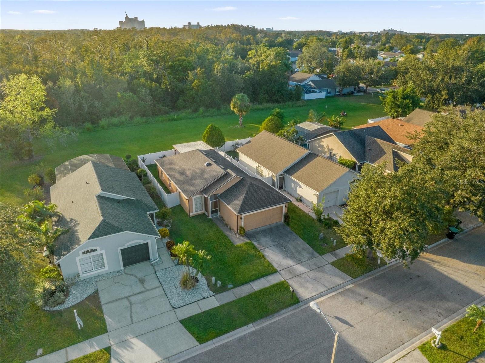 Image 2 of 26 For 11524 Purple Lilac Circle