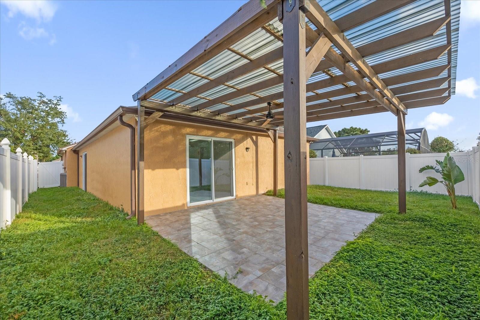 Image 23 of 26 For 11524 Purple Lilac Circle