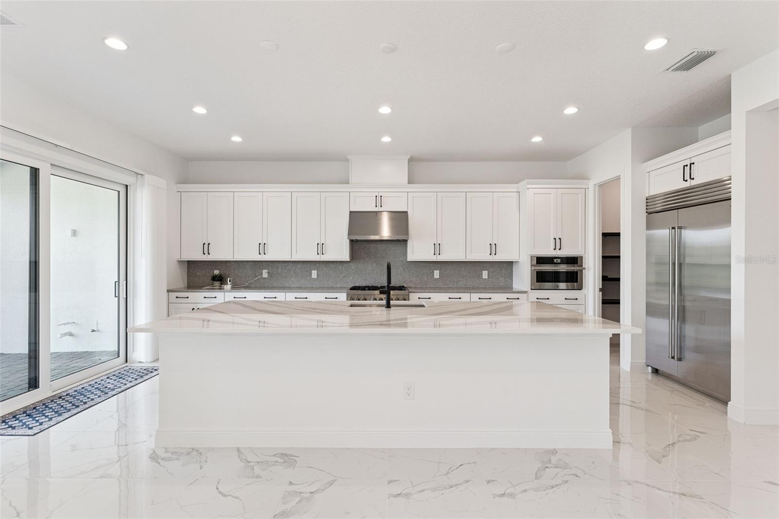 Image 17 of 55 For 9793 Laurel Berry Drive