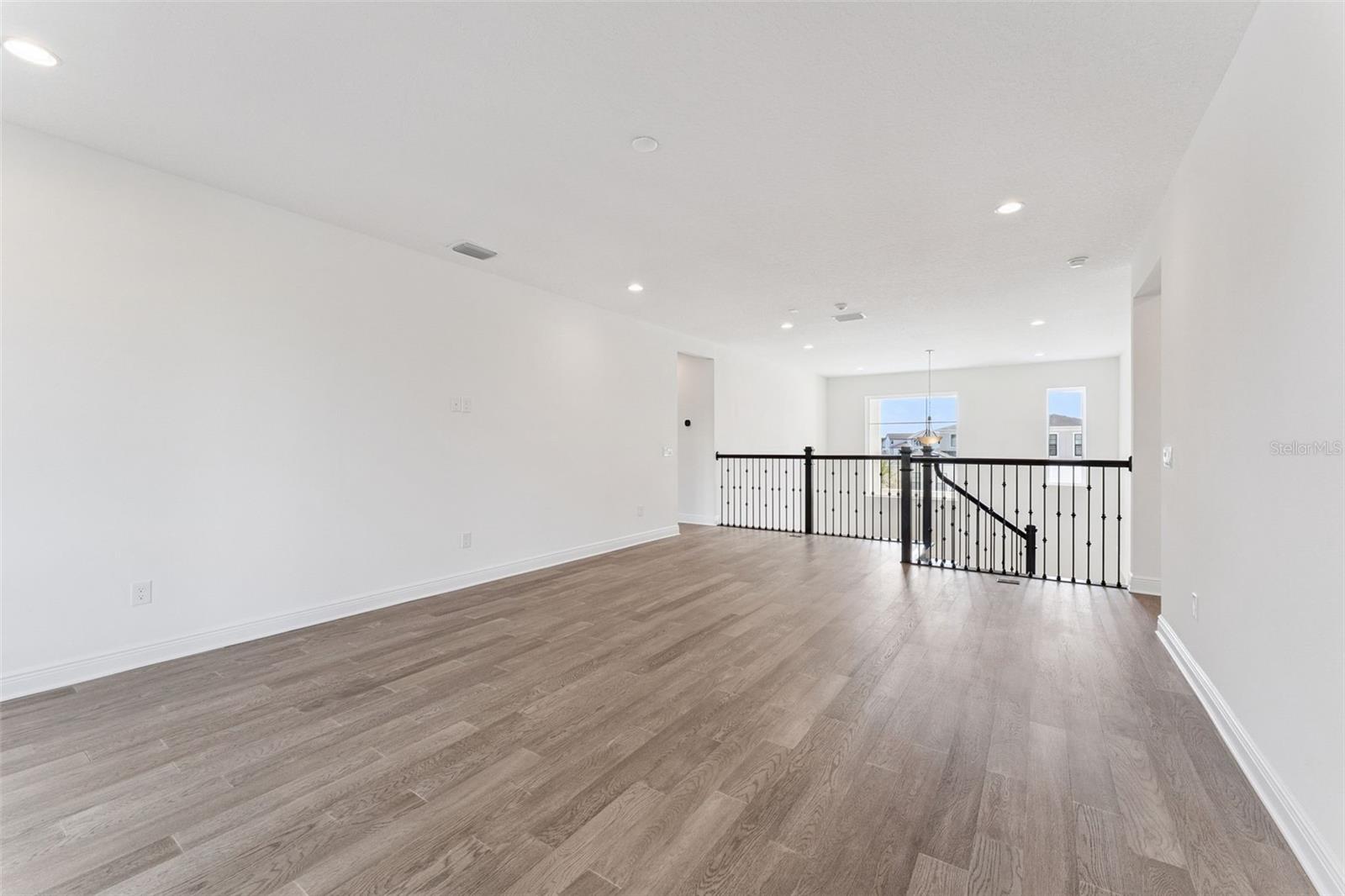 Image 21 of 55 For 9793 Laurel Berry Drive