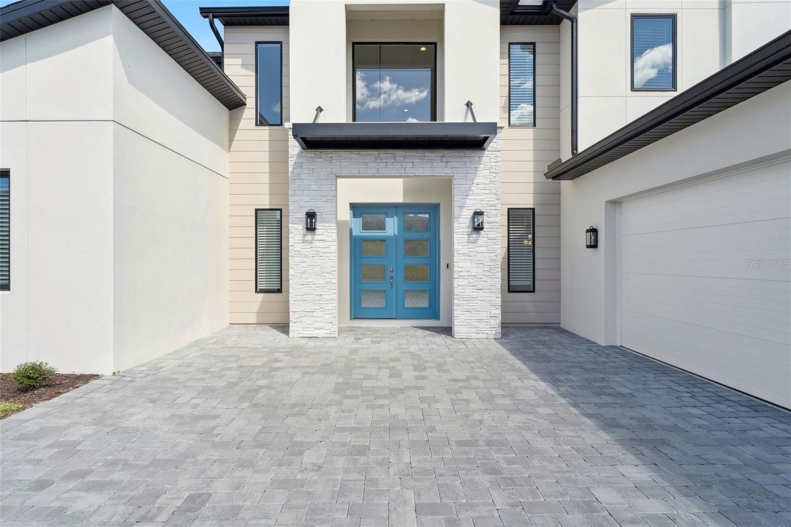 Image 6 of 55 For 9793 Laurel Berry Drive