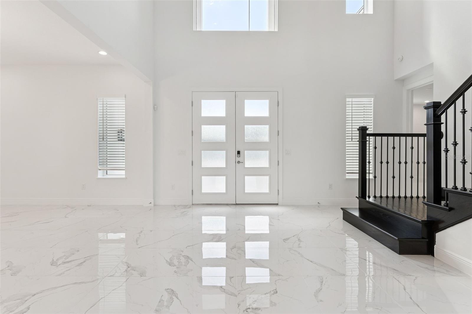 Image 7 of 55 For 9793 Laurel Berry Drive