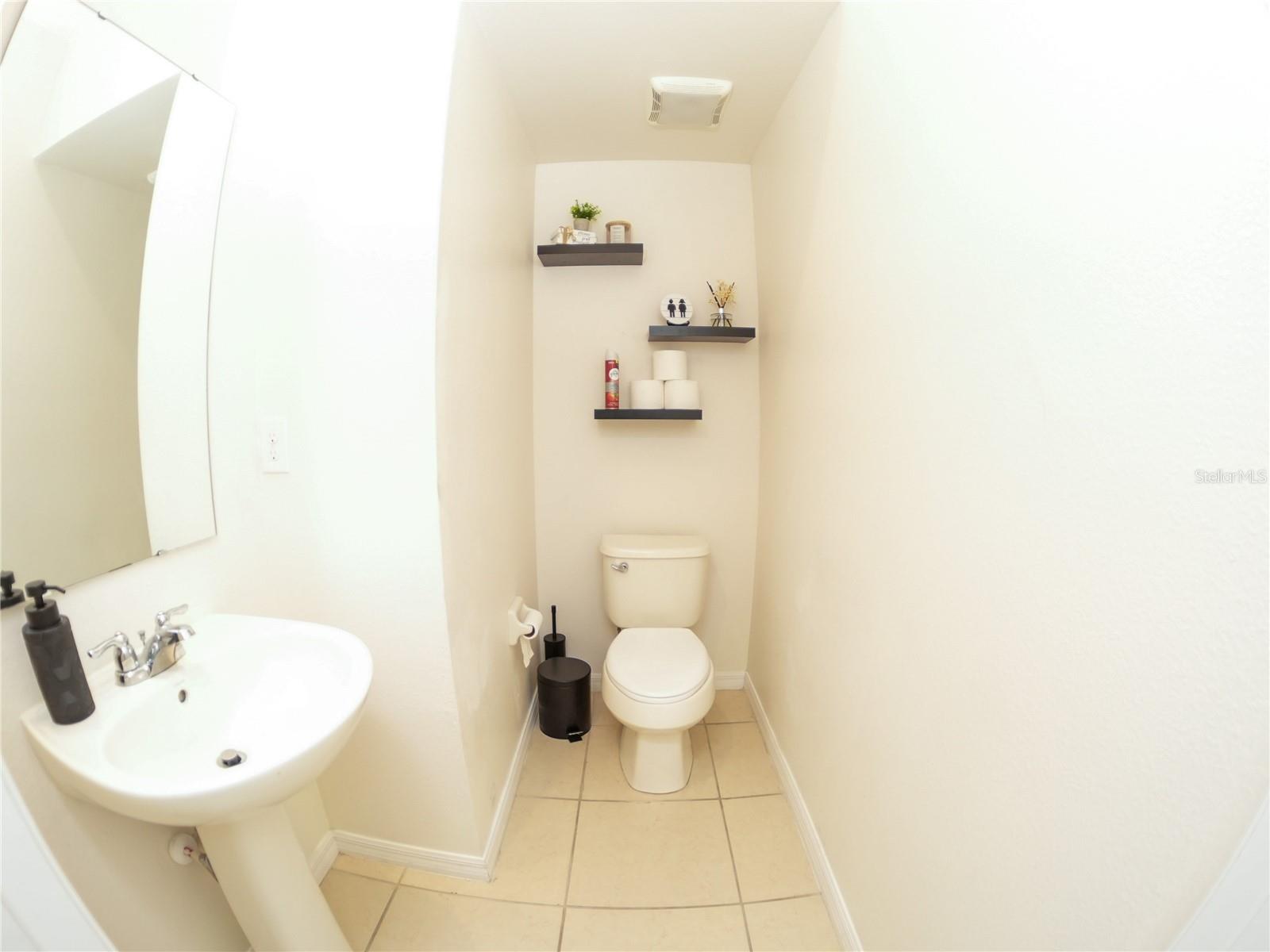 Image 19 of 22 For 2451 Varenna Loop