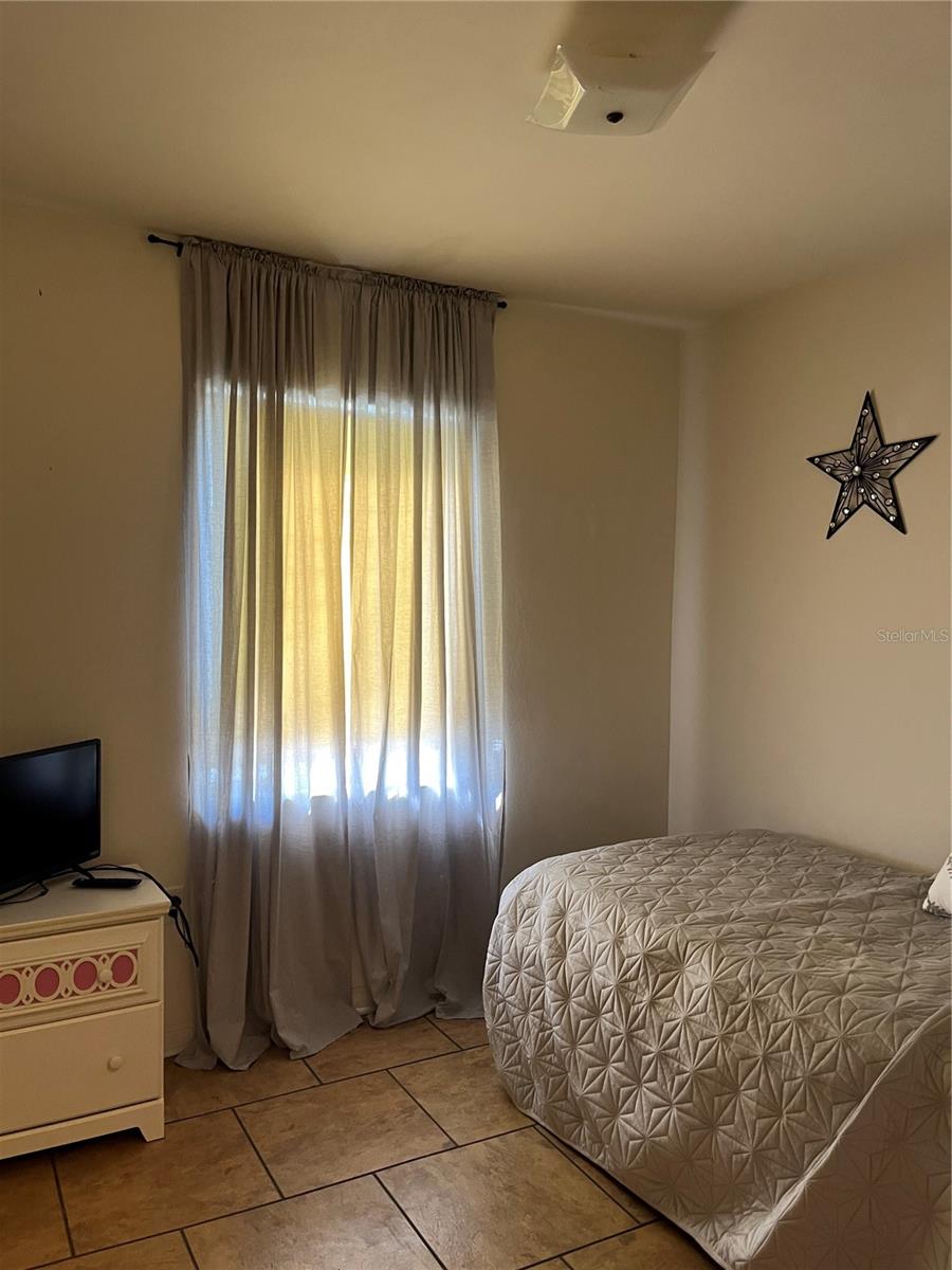 Image 12 of 22 For 3065 Lake June Boulevard