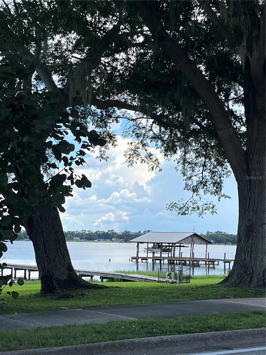 Image 14 of 22 For 3065 Lake June Boulevard