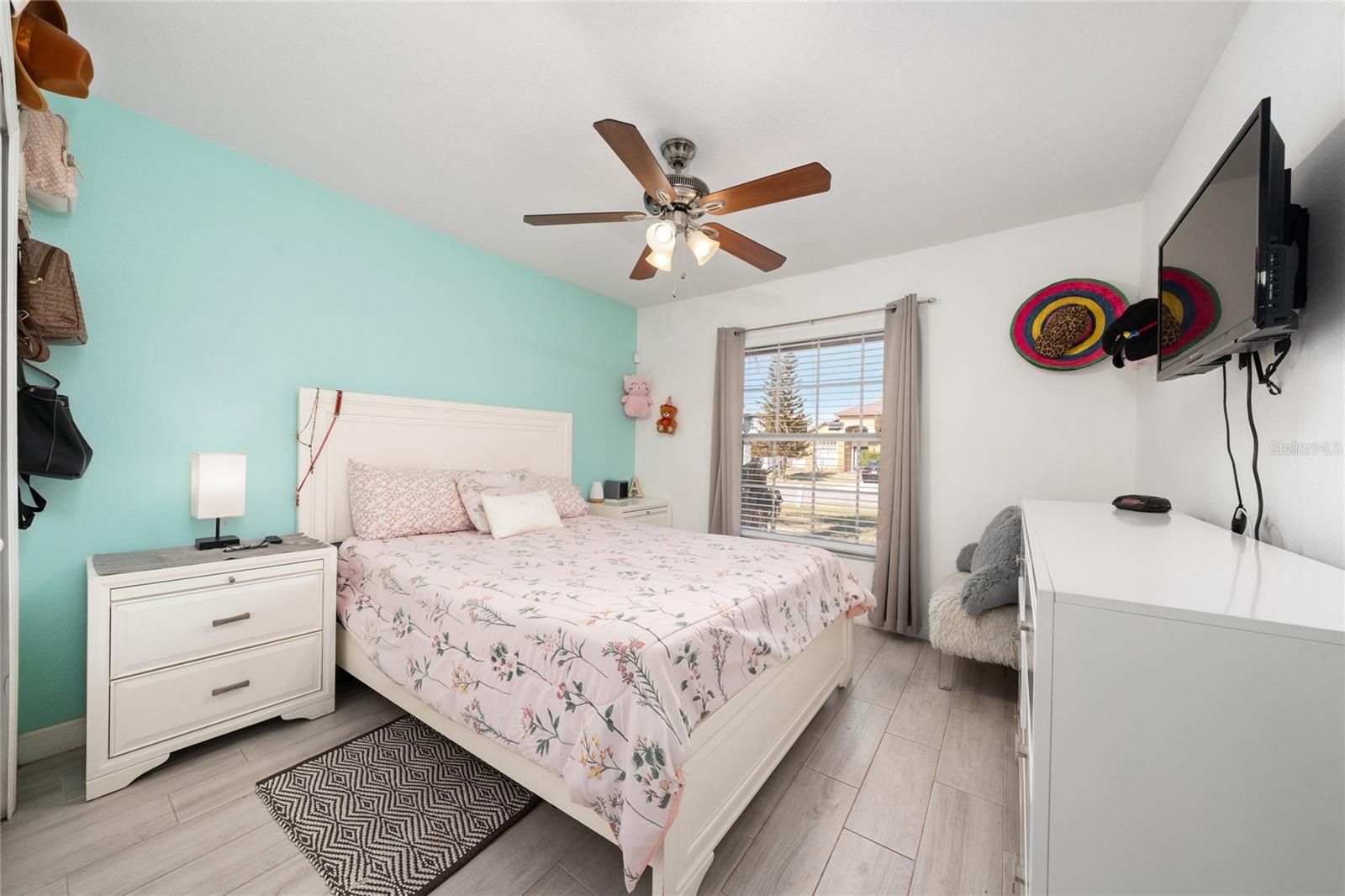 Image 13 of 37 For 2822 Moultrie Creek Drive