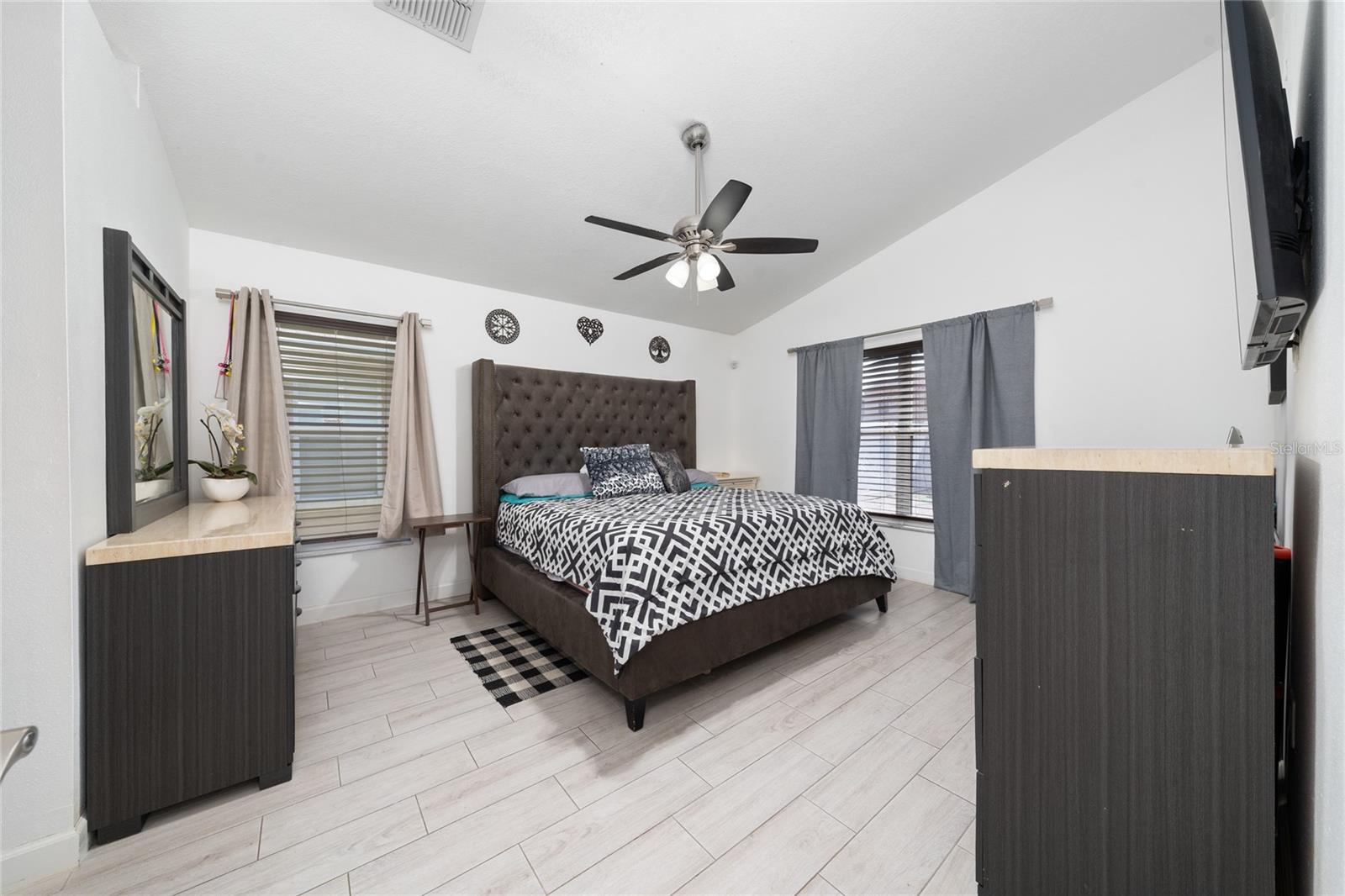 Image 14 of 37 For 2822 Moultrie Creek Drive