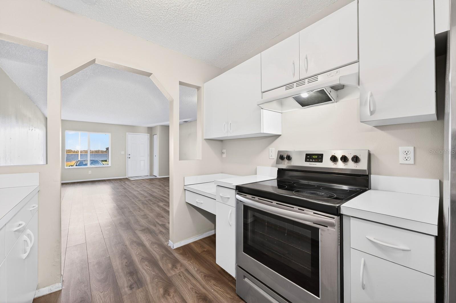 Image 12 of 42 For 350 Winter Ridge Boulevard