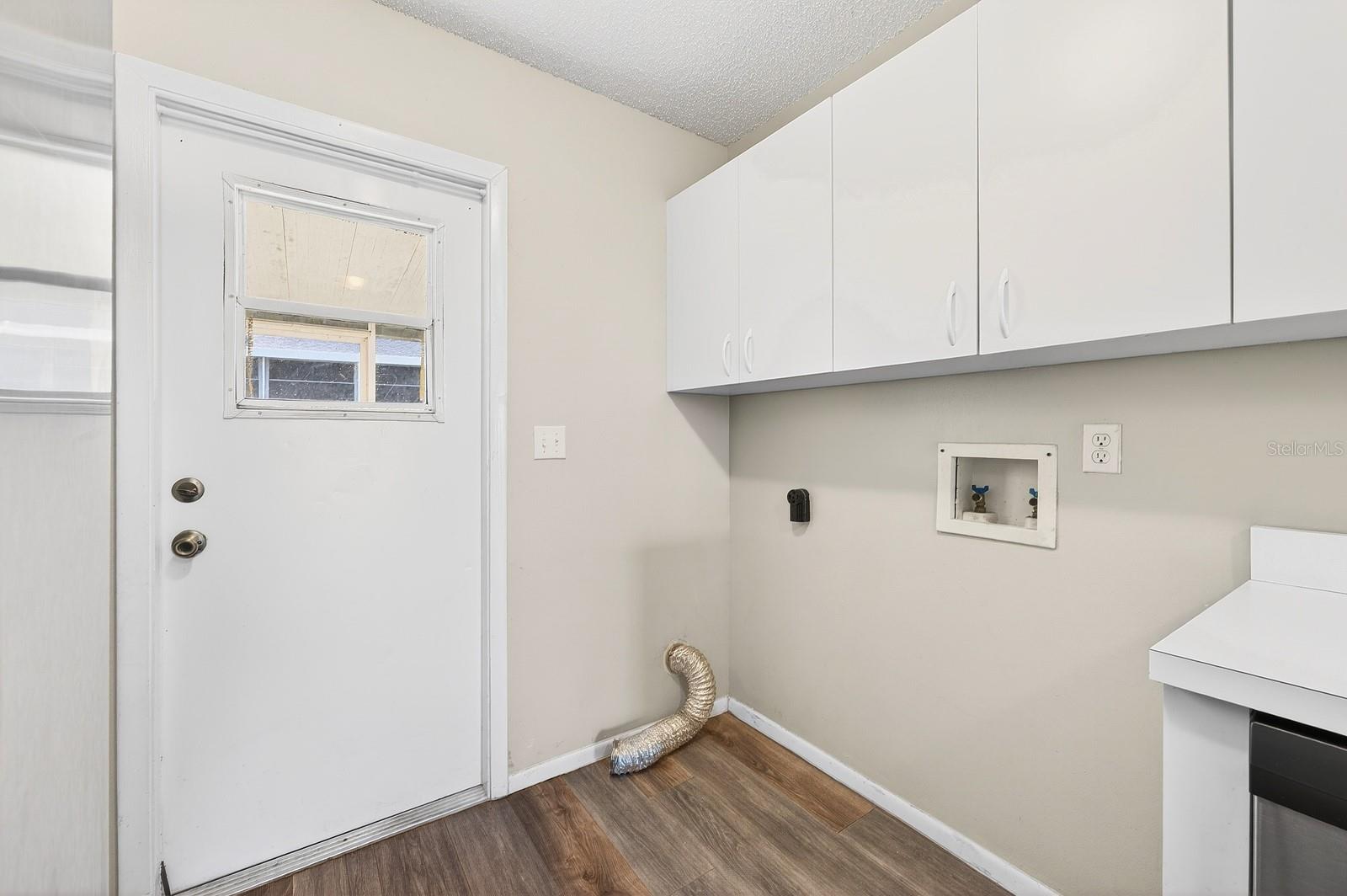 Image 14 of 42 For 350 Winter Ridge Boulevard