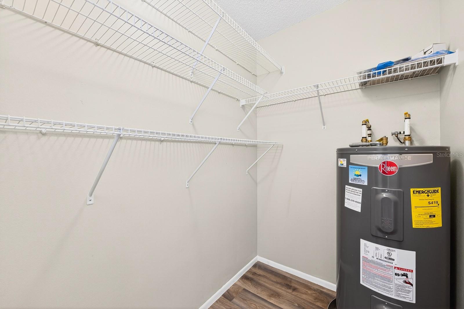 Image 15 of 42 For 350 Winter Ridge Boulevard