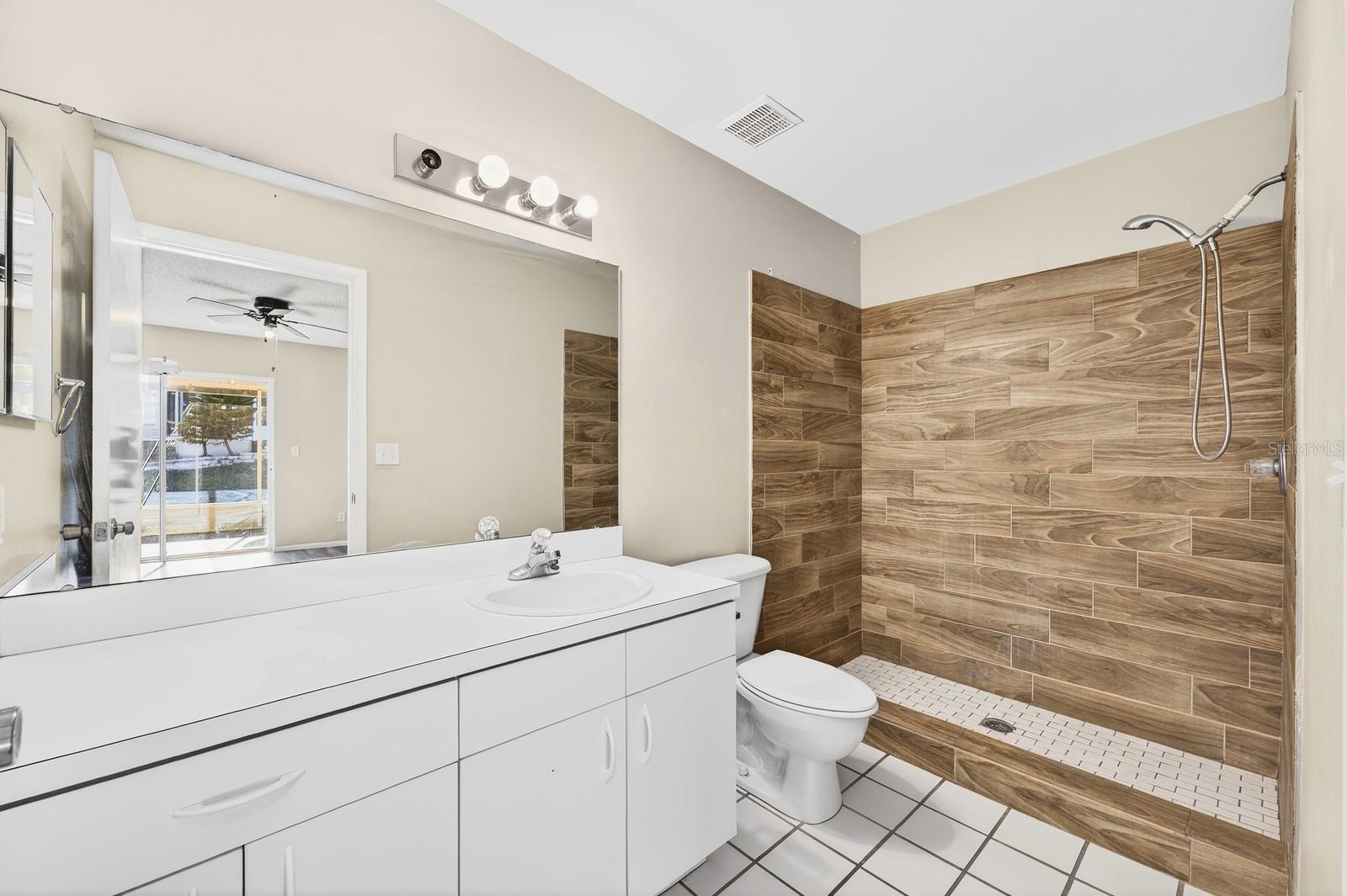 Image 24 of 42 For 350 Winter Ridge Boulevard