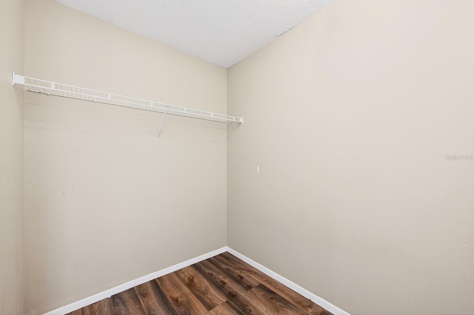 Image 25 of 42 For 350 Winter Ridge Boulevard