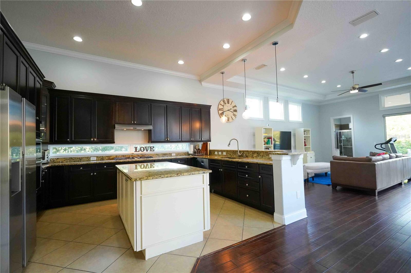 Image 10 of 40 For 6219 Tiroco Way