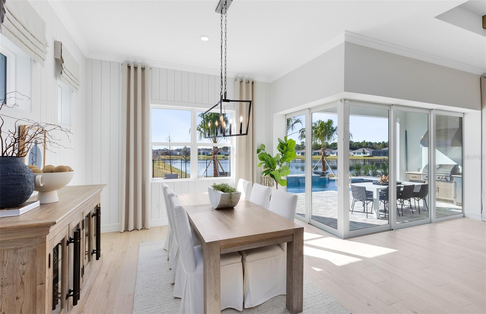 Image 7 of 30 For 1597 Skyline Heights Circle