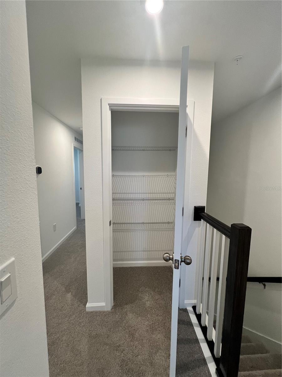 Image 18 of 39 For 3085 Douglas Fir Drive