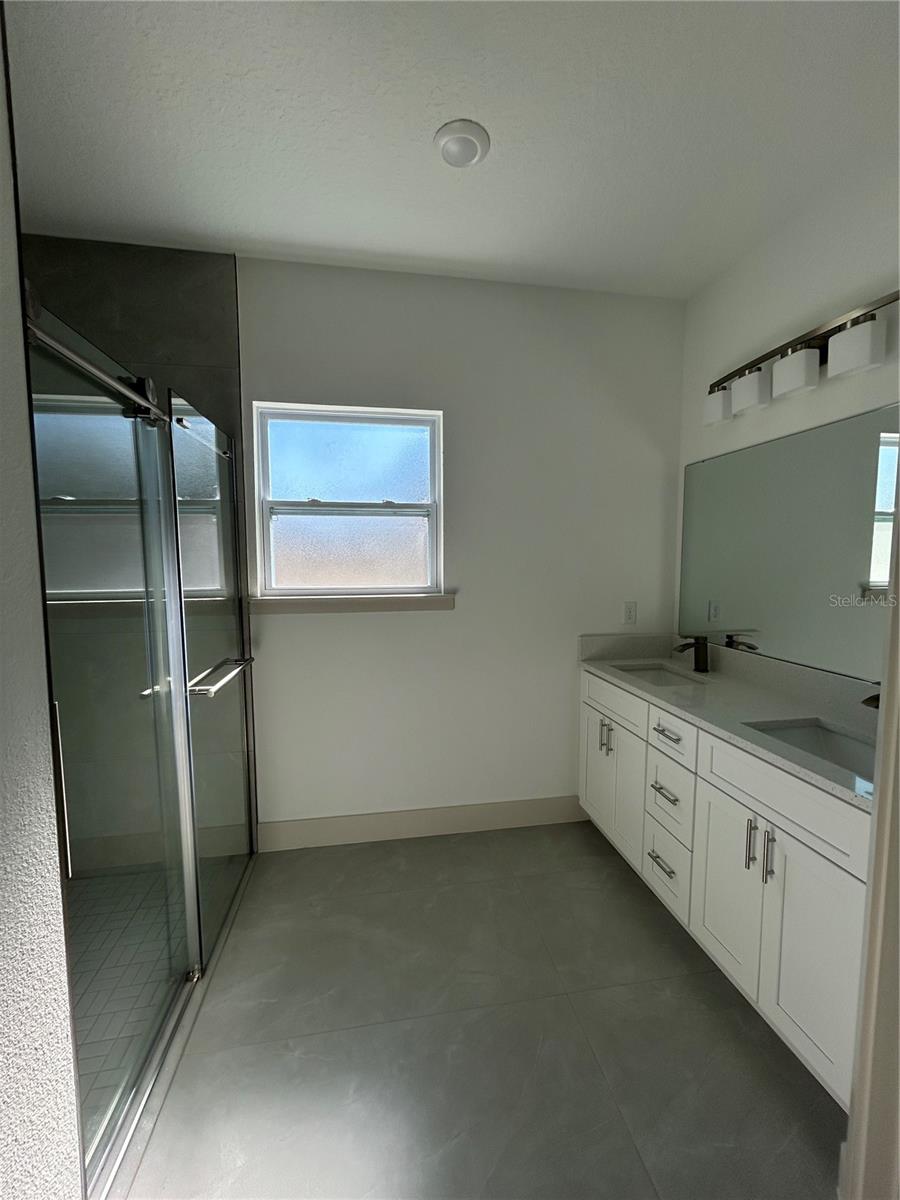 Image 15 of 31 For 1531 Gainsboro Lane