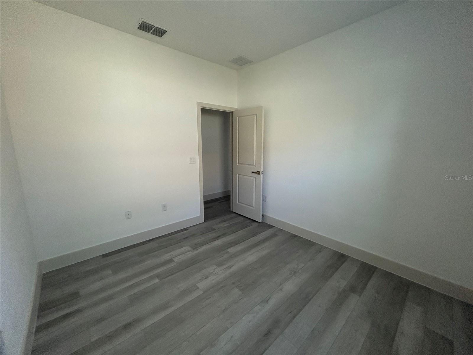 Image 23 of 31 For 1531 Gainsboro Lane