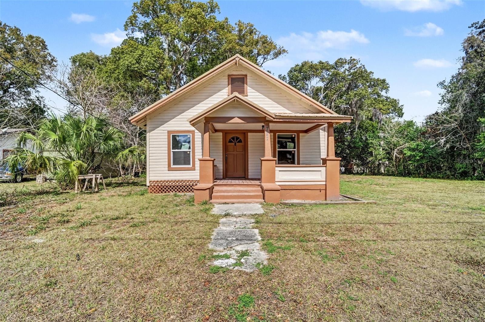 Image 2 of 15 For 727 Wood Street