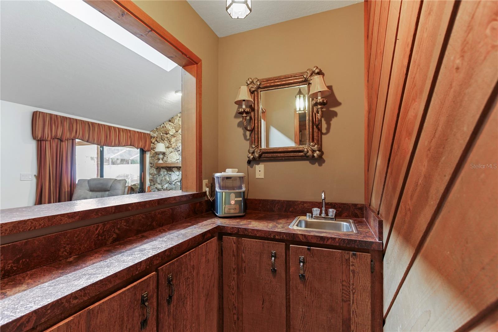 Image 19 of 41 For 308 Smokerise Boulevard