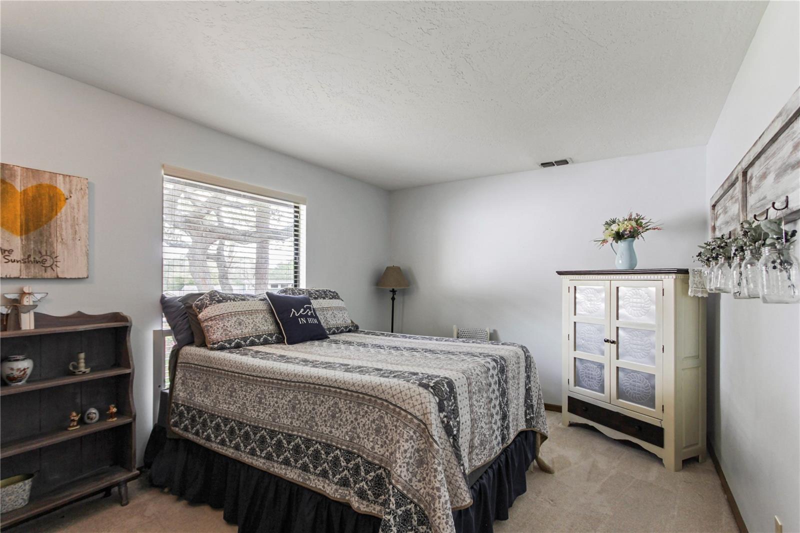 Image 22 of 41 For 308 Smokerise Boulevard