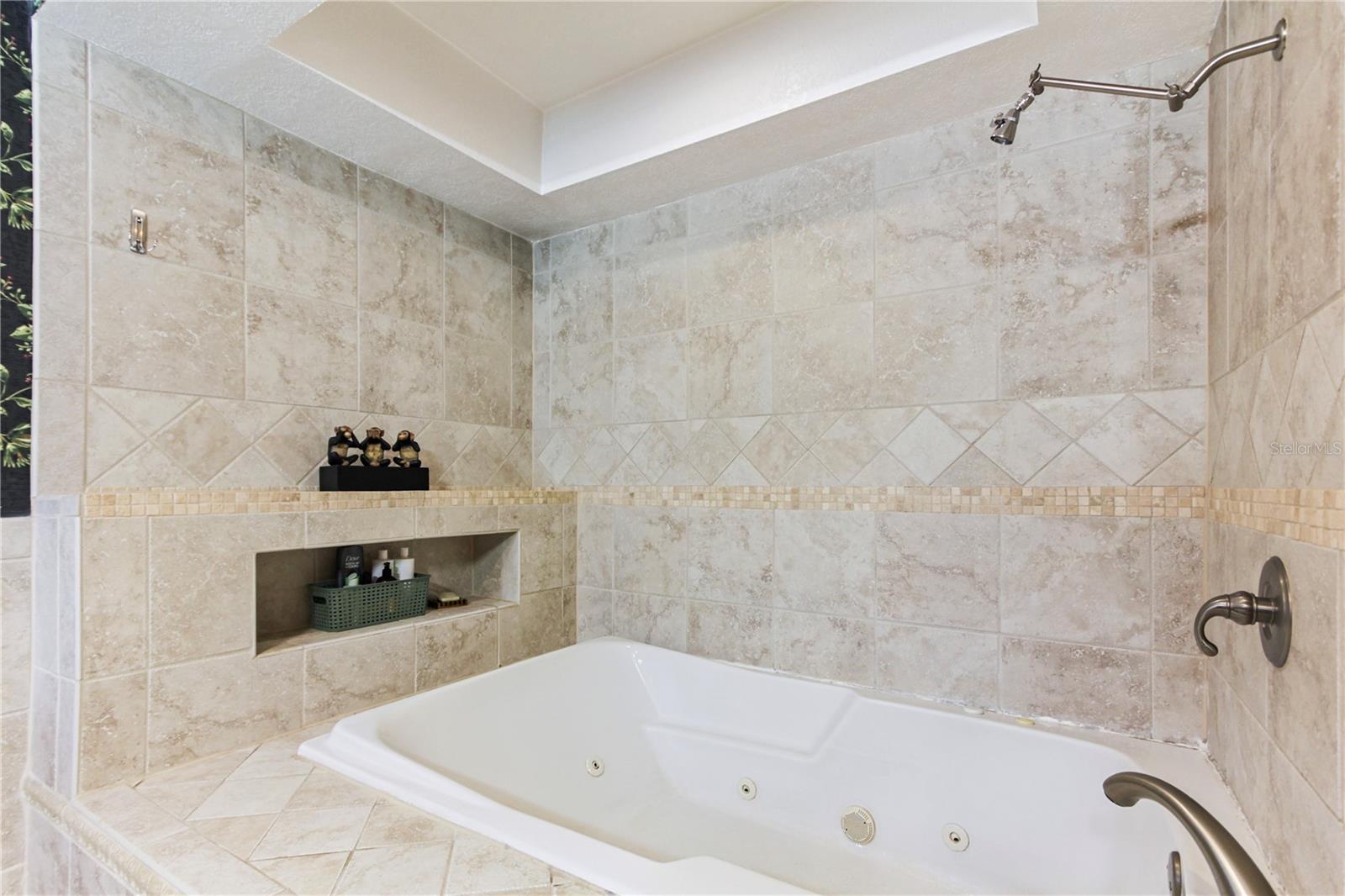 Image 27 of 41 For 308 Smokerise Boulevard