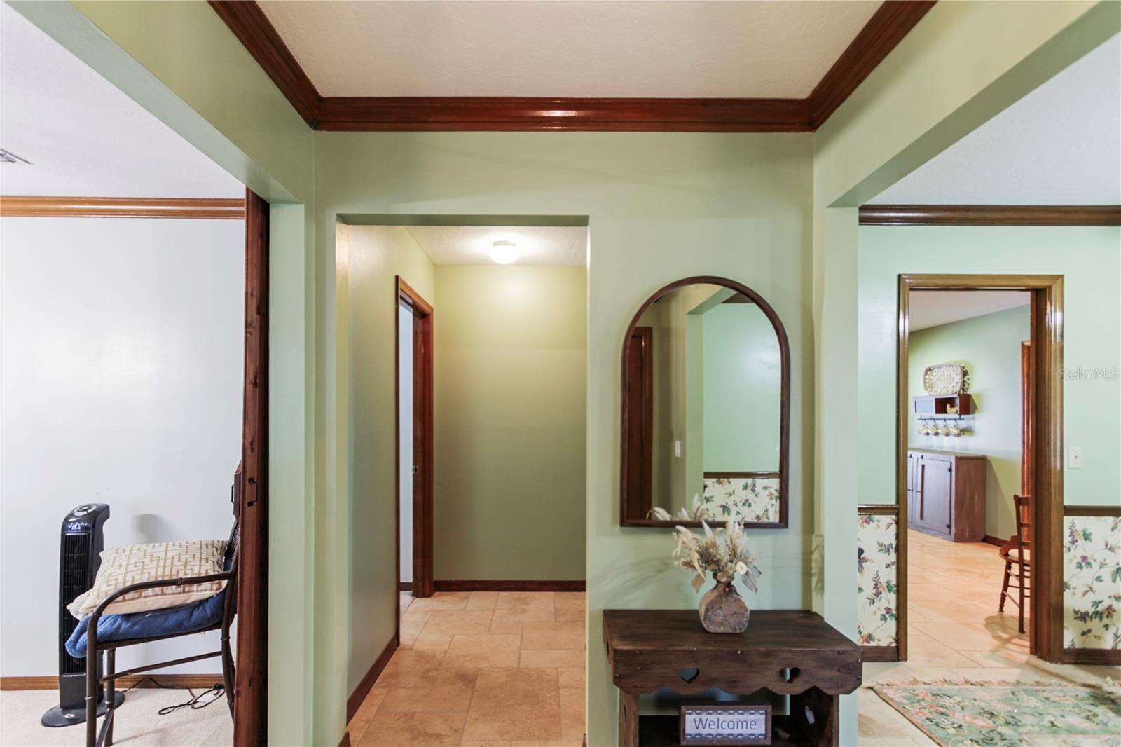 Image 4 of 41 For 308 Smokerise Boulevard