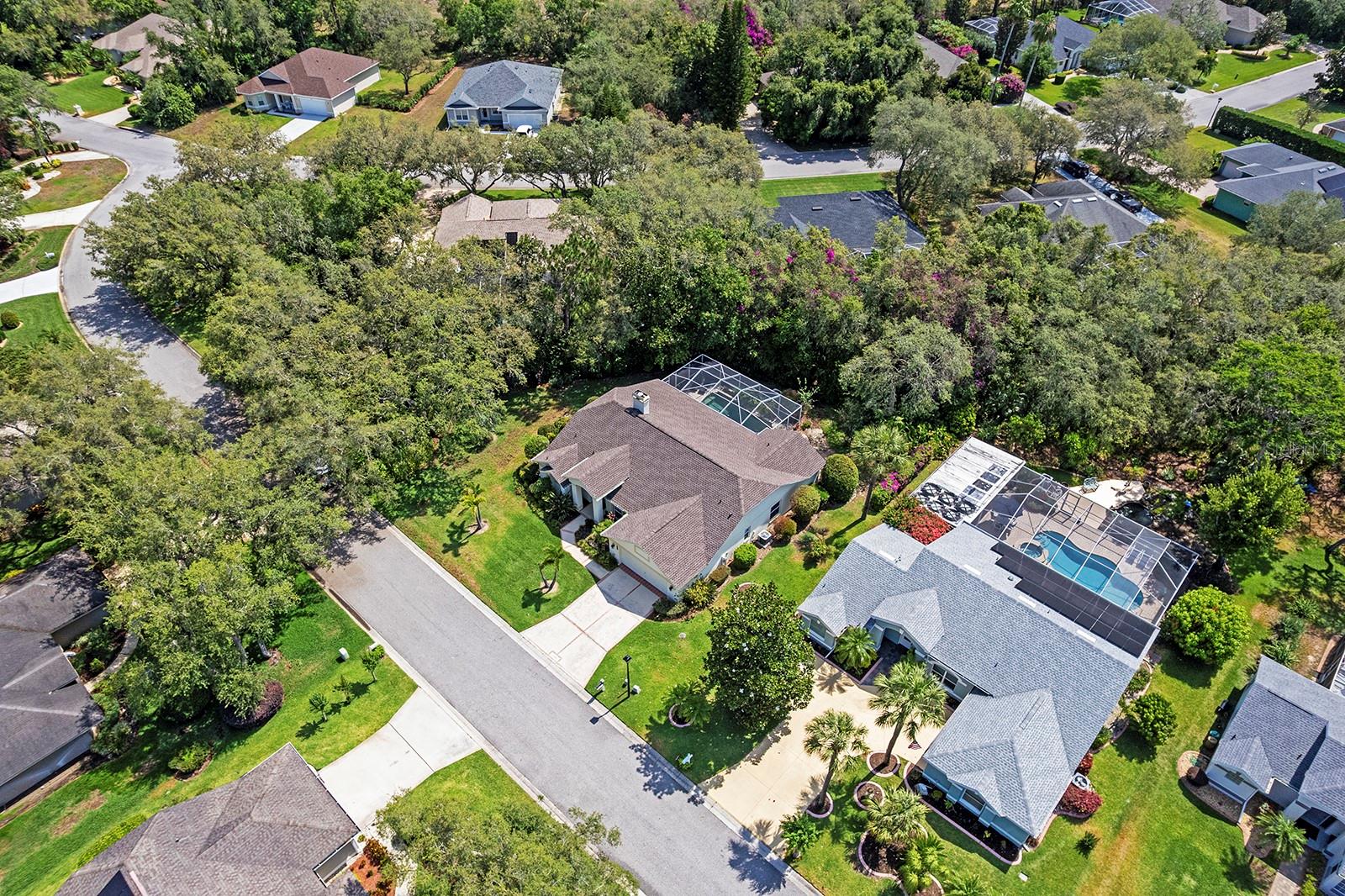 Image 40 of 50 For 1024 Destin Drive