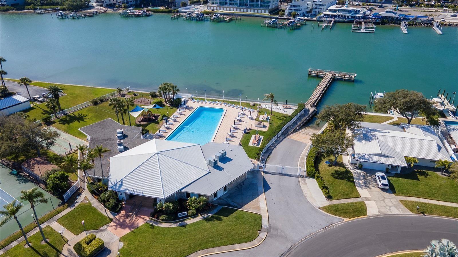 Image 26 of 49 For 10351 Regal Drive 8