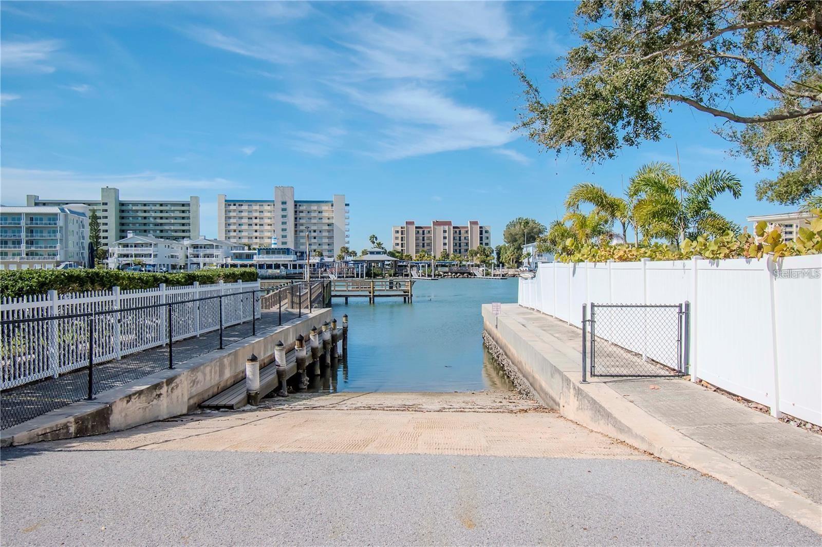 Image 43 of 49 For 10351 Regal Drive 8