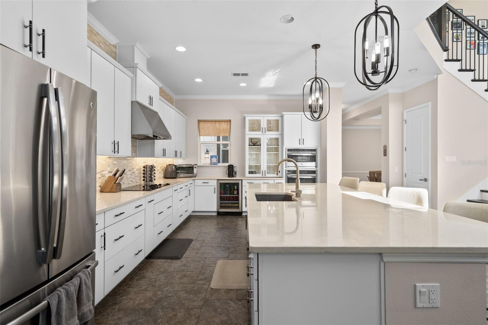 Image 22 of 64 For 14160 Eliot Avenue