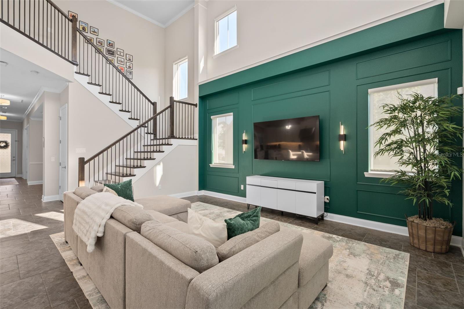 Image 28 of 64 For 14160 Eliot Avenue