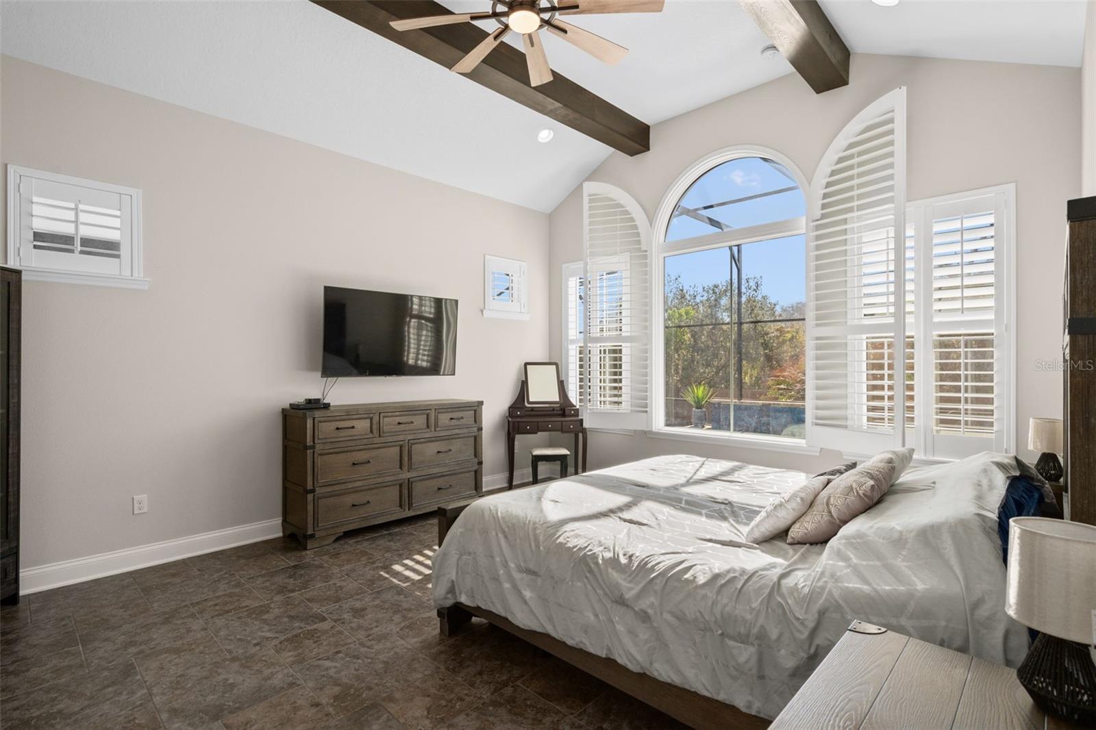 Image 33 of 64 For 14160 Eliot Avenue