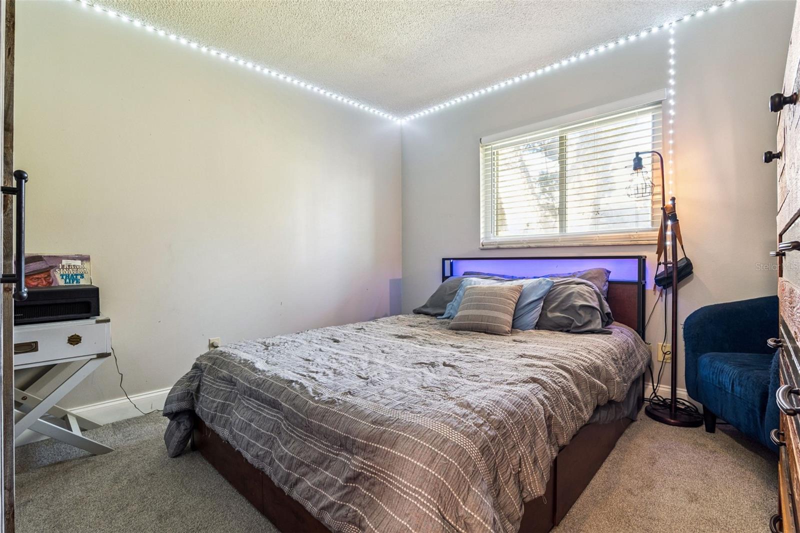 Image 22 of 35 For 76 Sweetbriar Branch