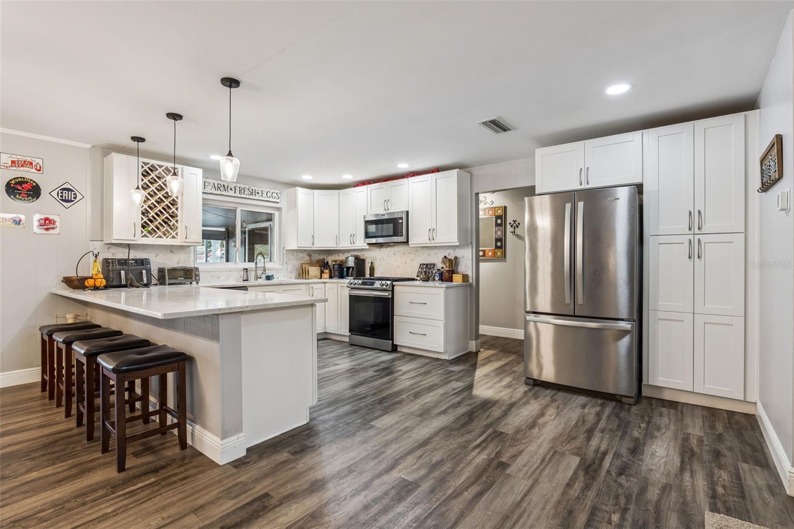 Image 3 of 35 For 76 Sweetbriar Branch