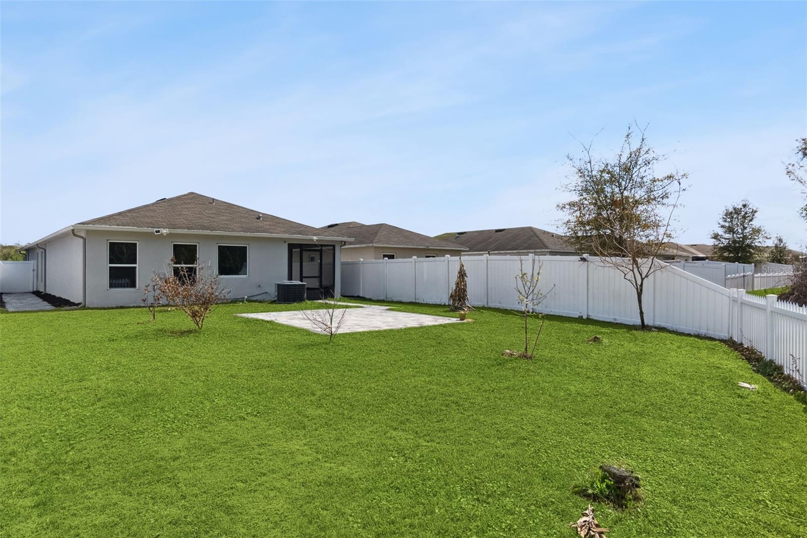 Image 16 of 21 For 3028 Lakes Crest Avenue