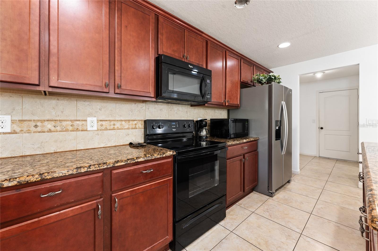 Image 11 of 42 For 4752 Blue Diamond Street