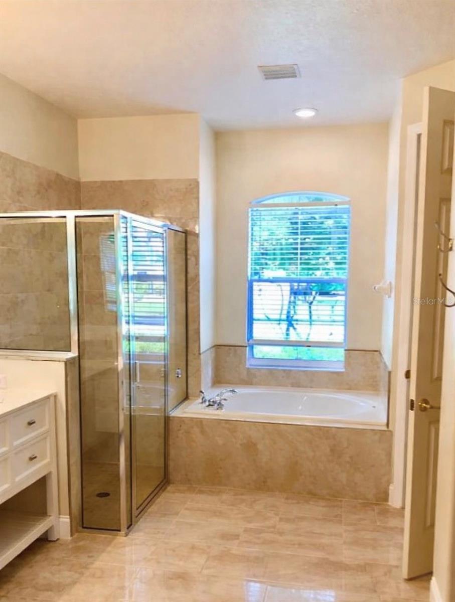 Image 22 of 73 For 3839 Golden Feather Way